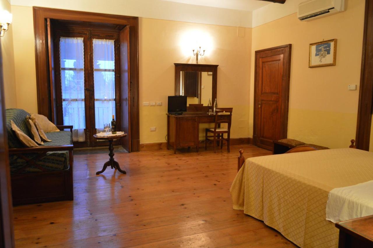 Villa Florio ปาร์เกลียา ภายนอก รูปภาพ